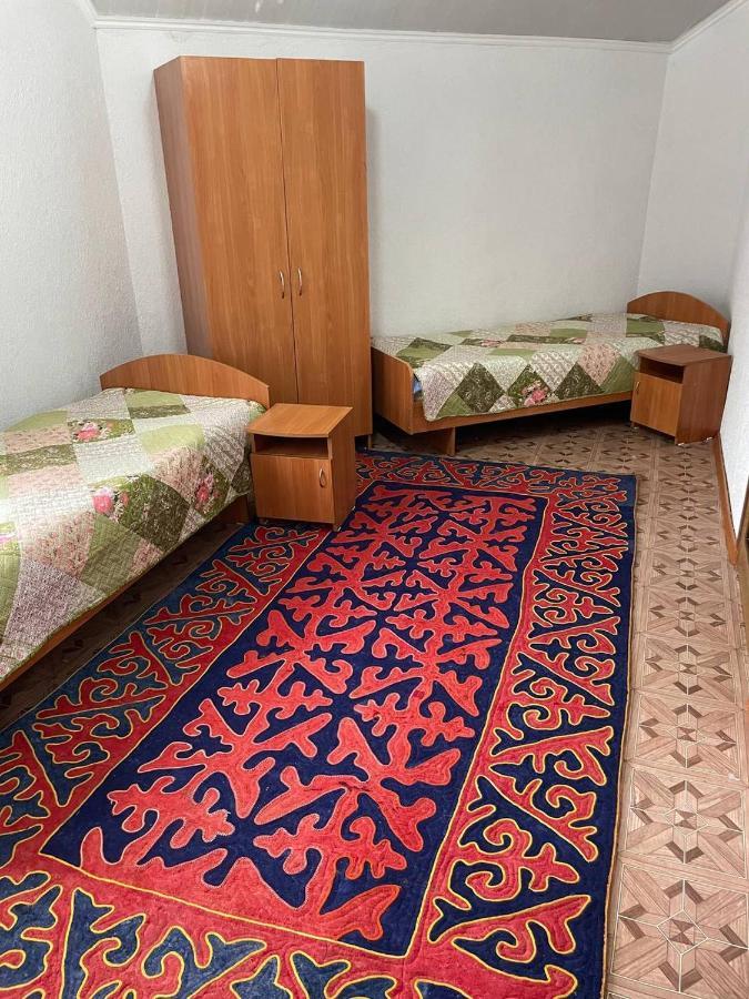 Guest House Visit โชลปอน-อาตา ภายนอก รูปภาพ