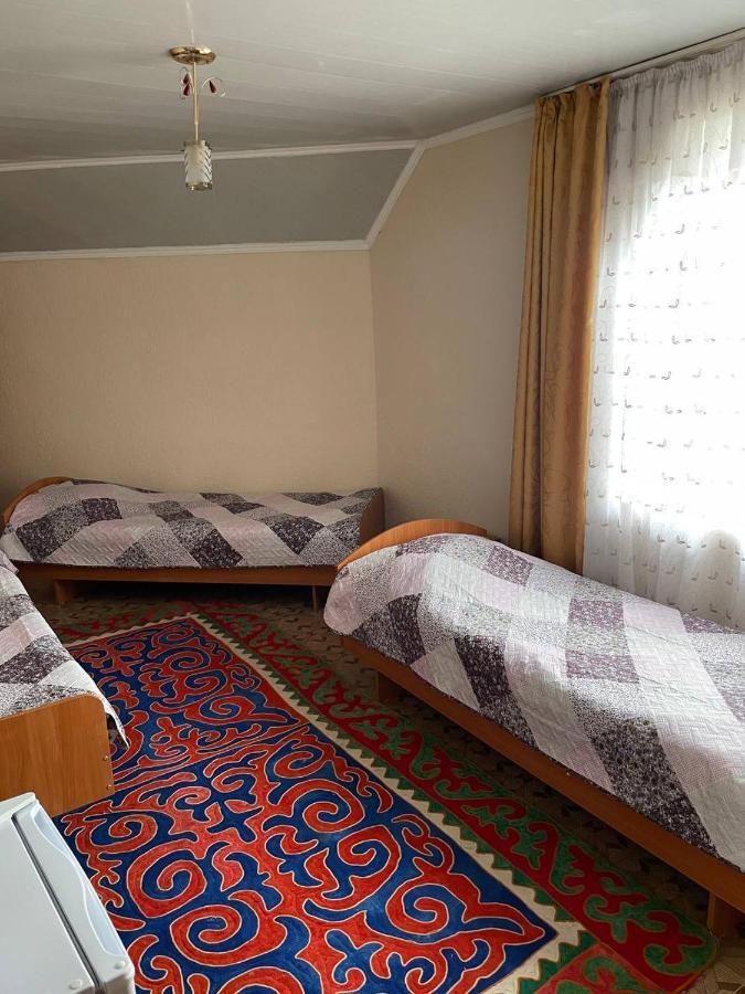 Guest House Visit โชลปอน-อาตา ภายนอก รูปภาพ