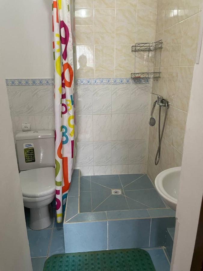 Guest House Visit โชลปอน-อาตา ภายนอก รูปภาพ